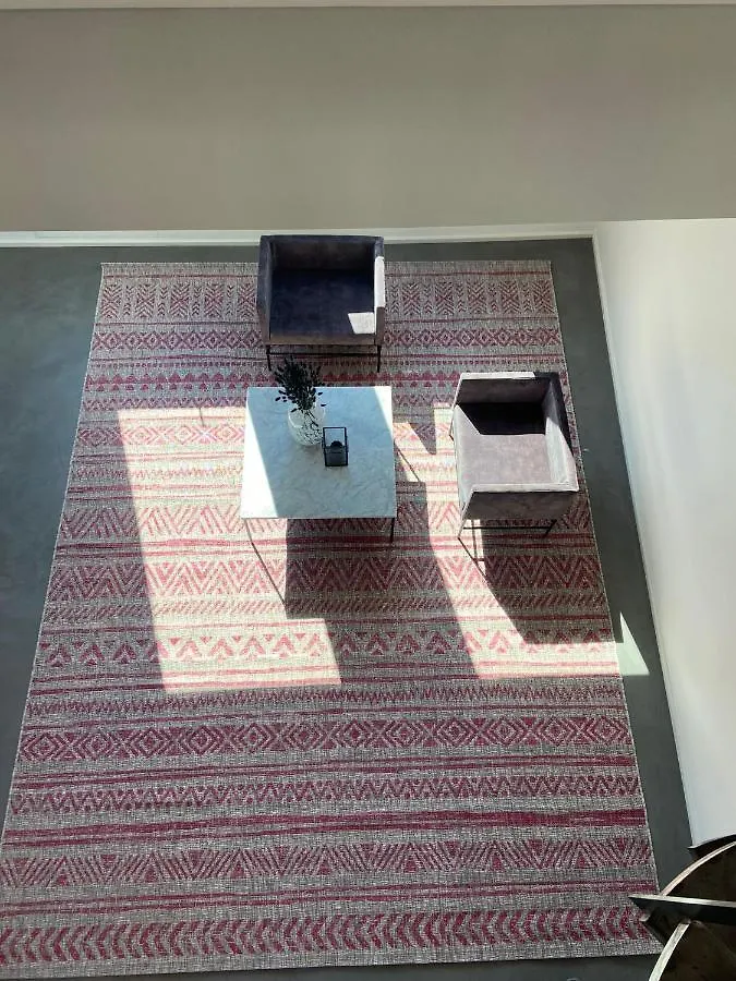 Suite One Business Münih Almanya